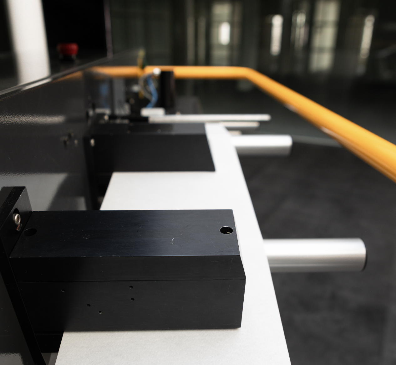 Tapio Remission Sensor measuring brightness variations in paper with a 0.3 mm aperture.